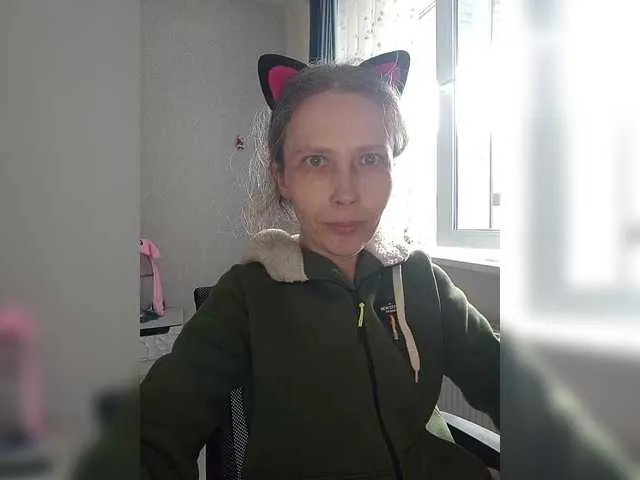 Offline -queen-margo- on BongaCams