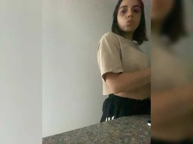 Offline AmyWalker on BongaCams