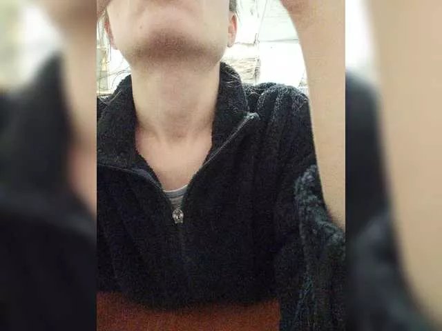 Freechat AndreElis on BongaCams