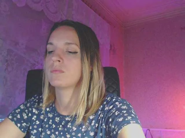 Offline babymuro4ka on BongaCams