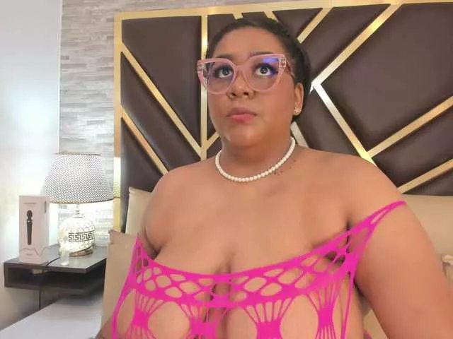 Offline BiancaFollerach on BongaCams