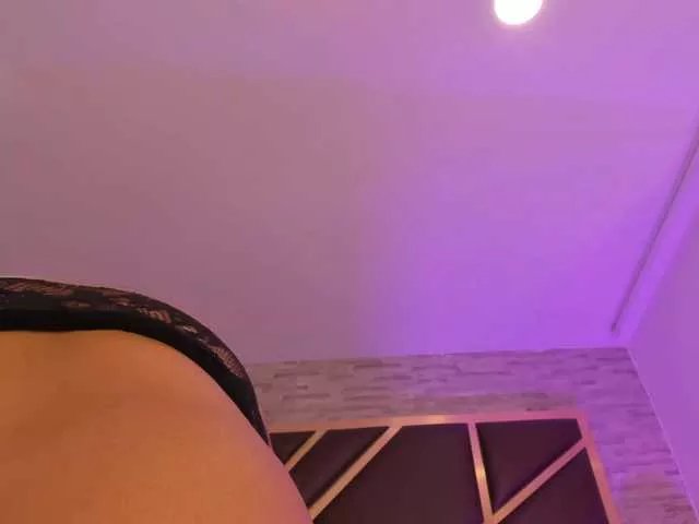 Offline BiancaFollerach on BongaCams