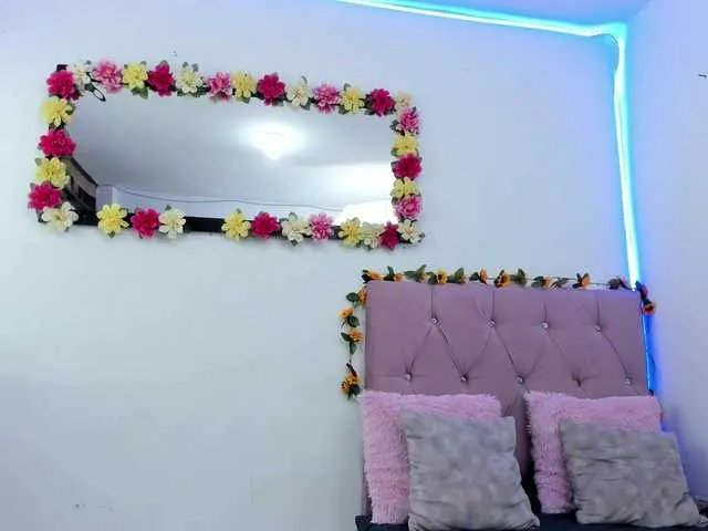 celestesderek on BongaCams 