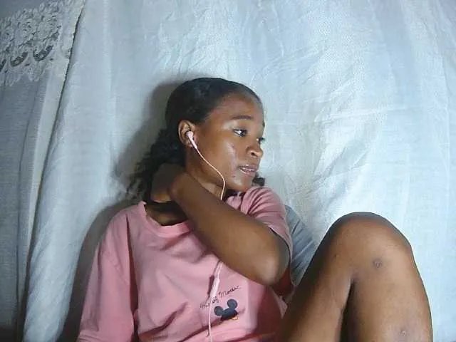 Offline Chou1 on BongaCams