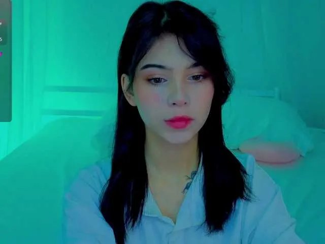 Offline CoralineJones on BongaCams