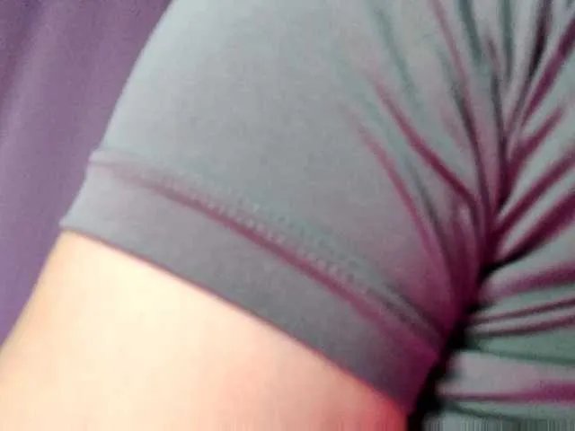 Freechat deeluna on BongaCams