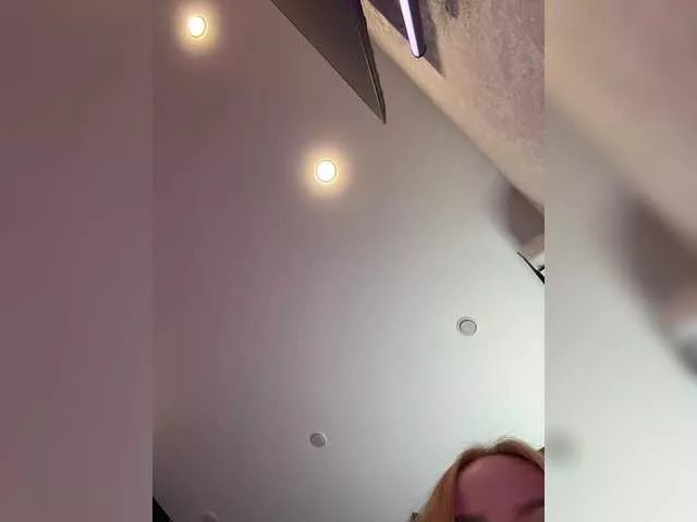 Offline Ellidi on BongaCams