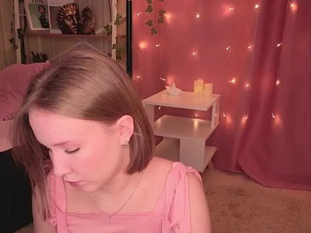 Freechat evasweet on BongaCams