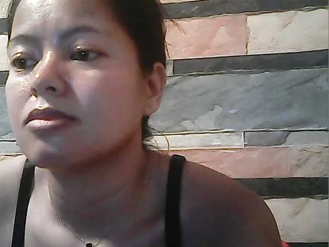 Freechat flowerhairypinay on BongaCams