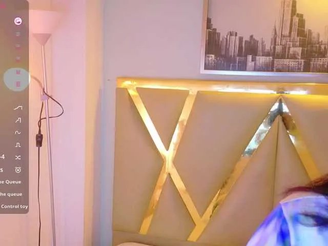 hollyvega on BongaCams 