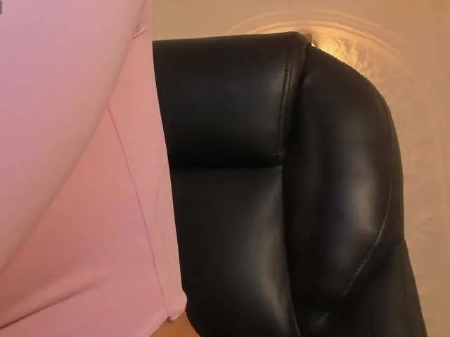 Offline JadeEvans on BongaCams