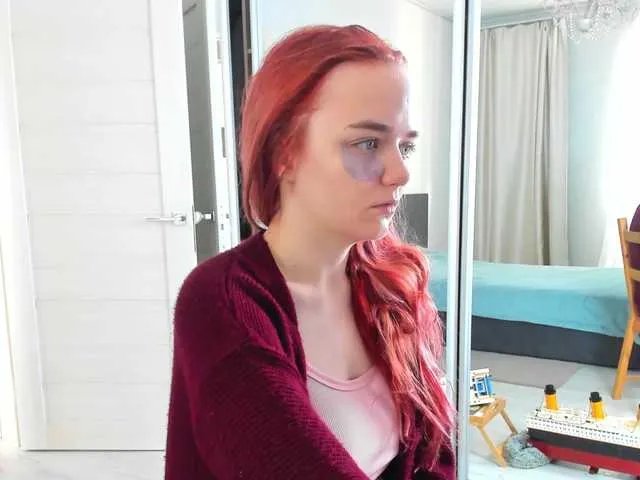 Offline JanetShy on BongaCams