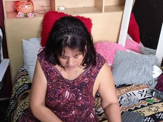 Freechat Kaily-jonness on BongaCams