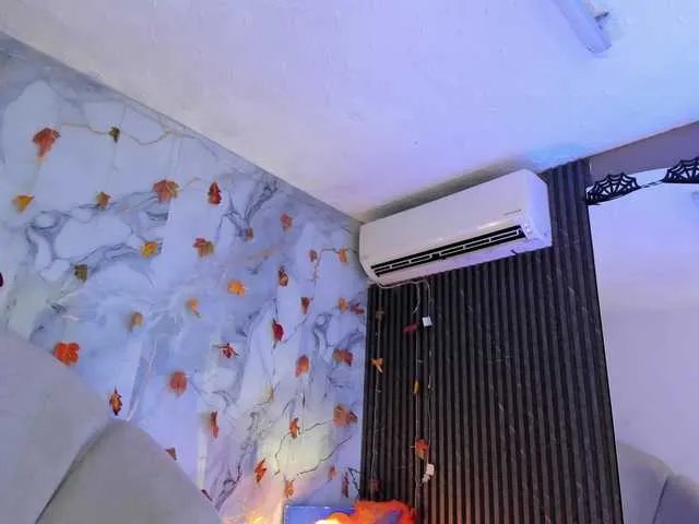 Freechat Katemoss70 on BongaCams