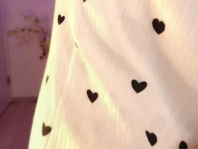 Offline kaylalaine1 on BongaCams