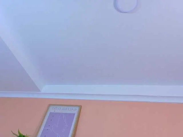 Freechat Kendalmiller on BongaCams