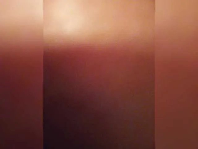 Offline Klybnichca on BongaCams