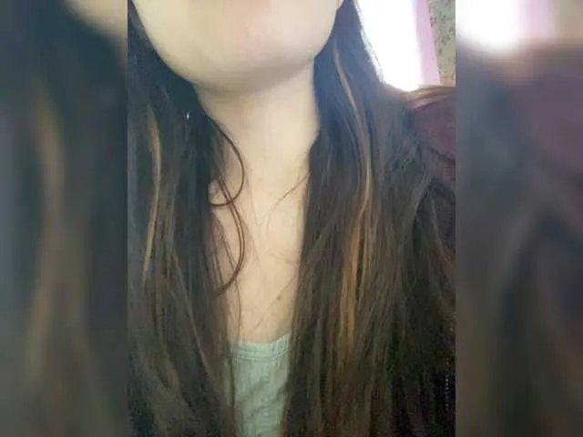 Offline KristinaScott on BongaCams