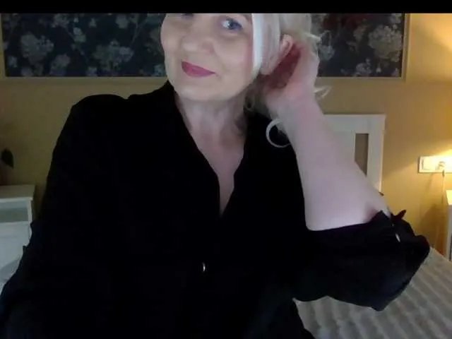 Mellica on BongaCams 