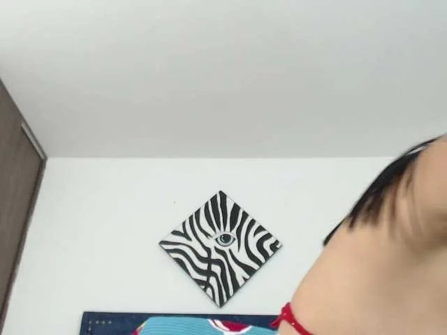 Mimibustamante33 on BongaCams 