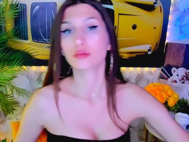 Freechat Mollyinyourmind on BongaCams