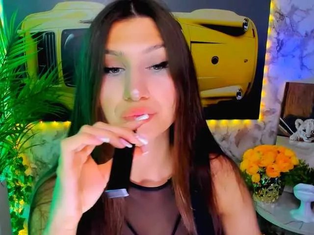 Freechat Mollyinyourmind on BongaCams