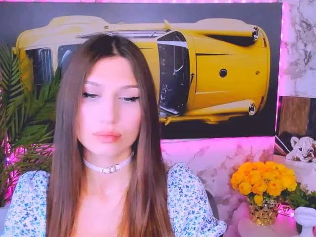 Freechat Mollyinyourmind on BongaCams