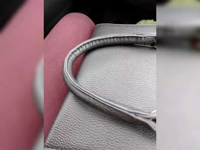 Neznakomka44 on BongaCams 