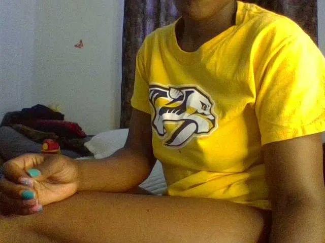 Offline QueenJacky on BongaCams