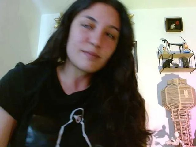 Offline Ratienterciopelo on BongaCams