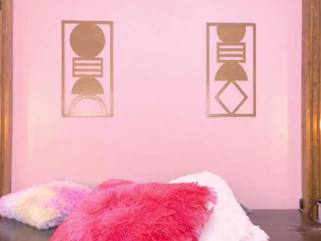 Freechat RubyCollins on BongaCams