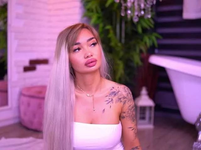 SashaFerrera on BongaCams 