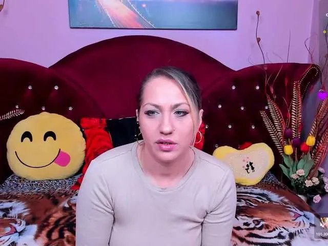 Sensualass77 on BongaCams 