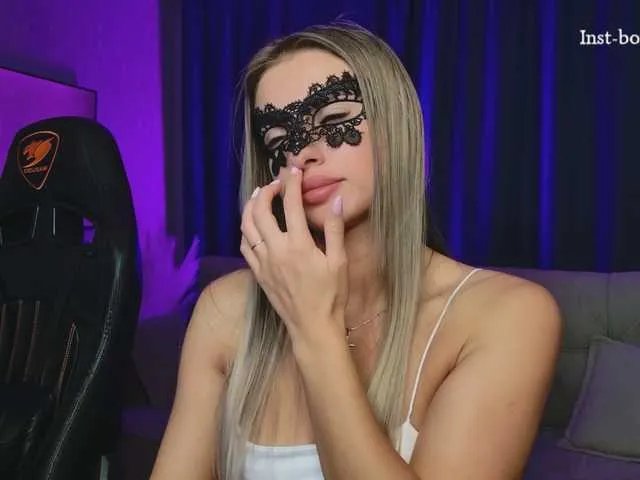 Sexeuphoria on BongaCams 