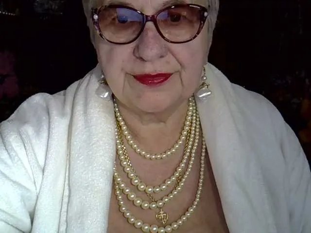 SweetCherry00 on BongaCams 