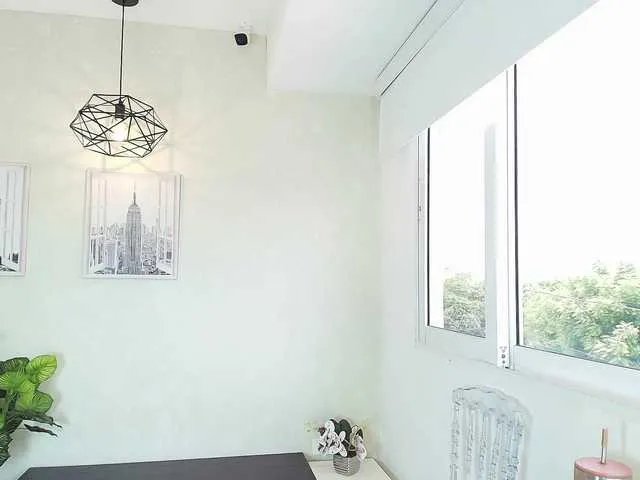 Offline Victoria-Collins on BongaCams