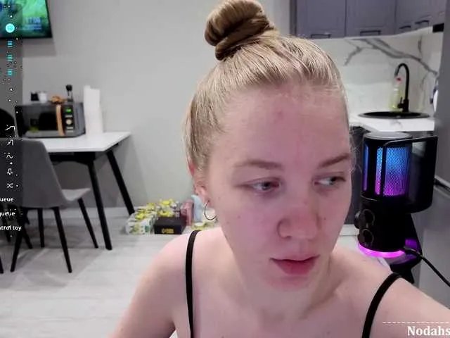 Offline Vita-min-4ik on BongaCams
