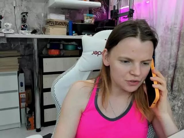 Offline Your-Love on BongaCams