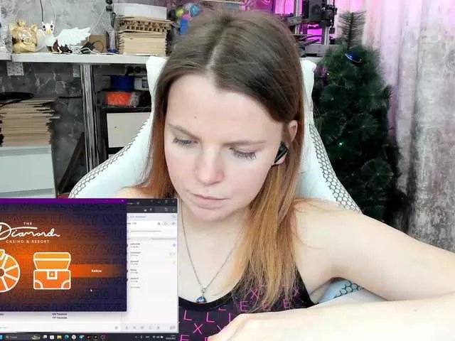 Offline Your-Love on BongaCams