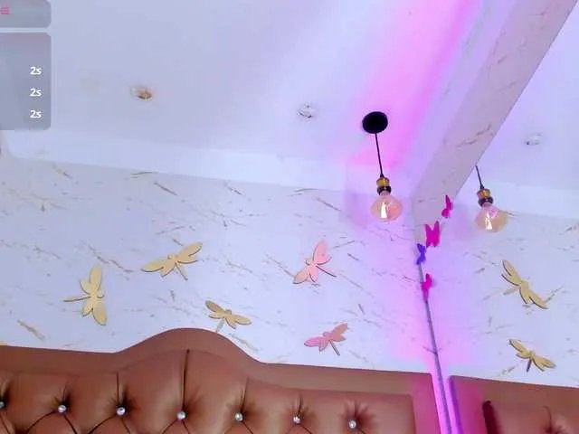 Freechat zoe-johnson on BongaCams