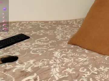 _lullaby_ on Chaturbate 