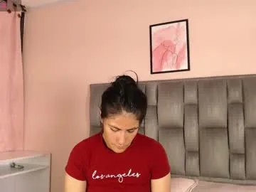 Freechat aiilynn_1 on Chaturbate