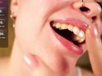 alma_yammy on Chaturbate 