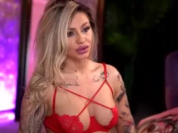 Freechat almavelia on Chaturbate