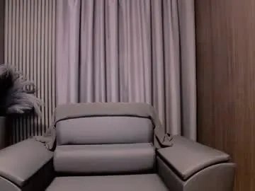 Freechat antoniovalentinidiamond on Chaturbate