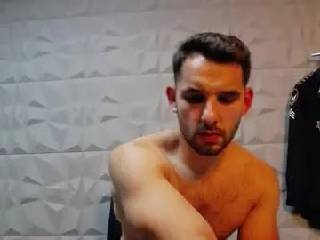 Freechat antoniovalentinidiamond on Chaturbate