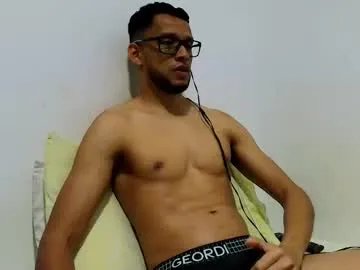 Freechat atorres21 on Chaturbate