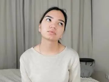 Freechat charitybergeaux on Chaturbate