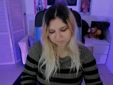 Freechat diaangell on Chaturbate