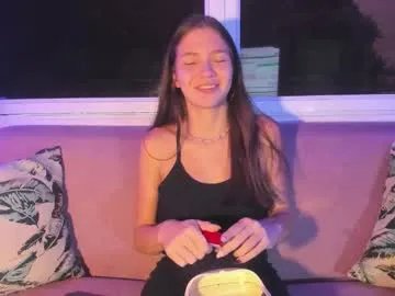 emma_jhoons on Chaturbate 